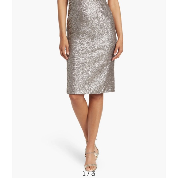 Dress the Population BNWT Elegant Gold Sequin Dress Sz xs - Picture 4 of 7